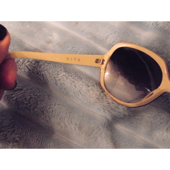 DITA Sunglasses Oversized Round Brown Gradient Lenses Women Fashion - Picture 5 of 6